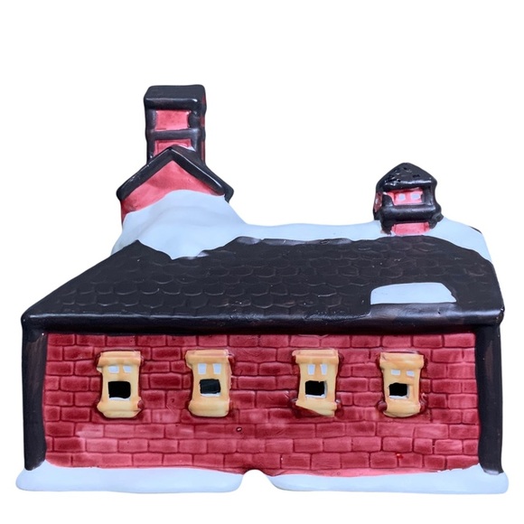 Vintage Christmas Village Light Up Fire House Porcelain Bisque by Liberty Bell - Picture 8 of 16